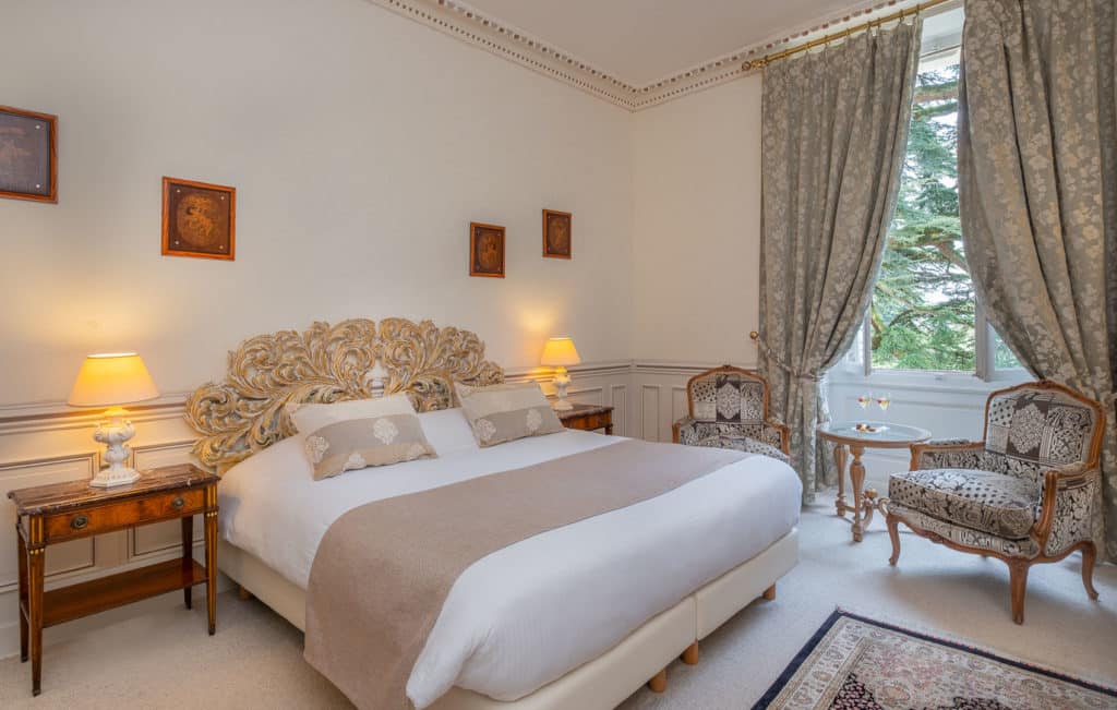 hotel-chateau-etoile-a-tours