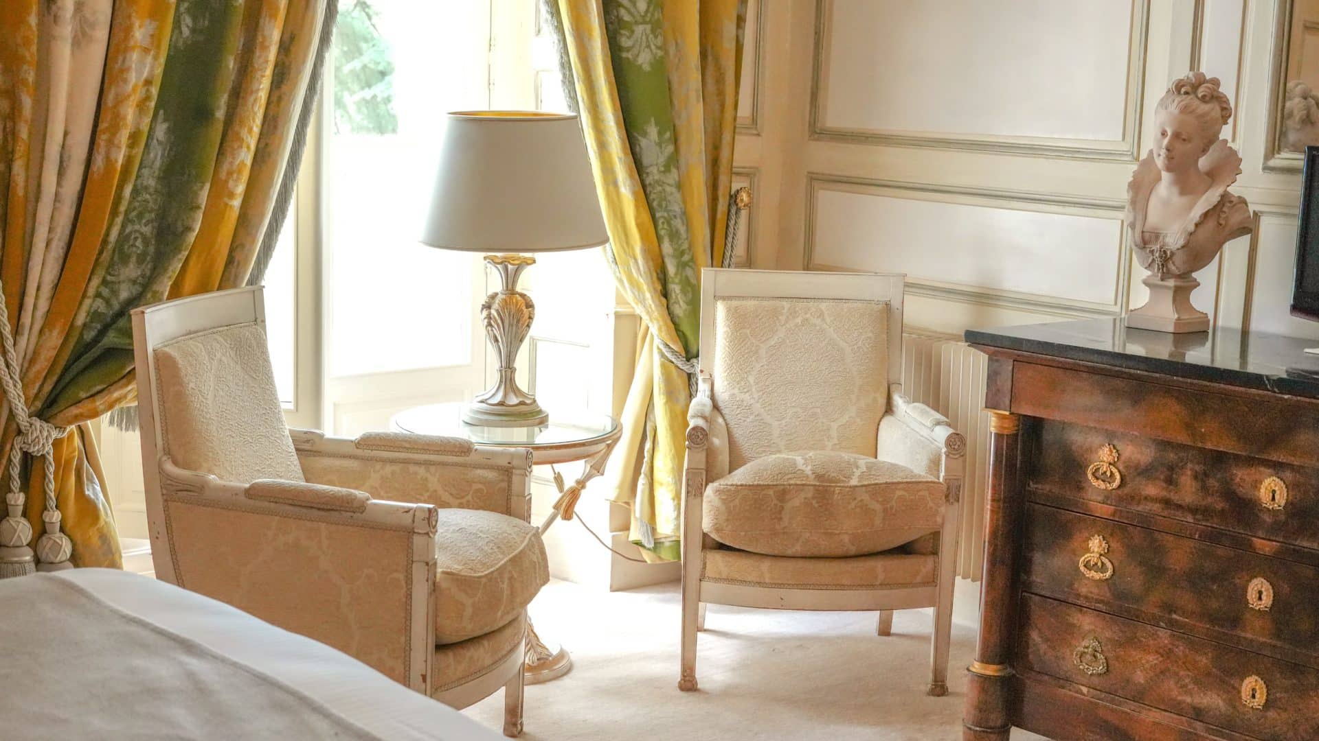 chambre-du-chateau-de-rochecotte-hotel-de-luxe-dans-le-val-de-loire