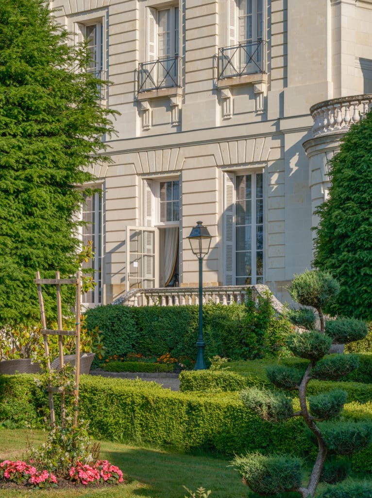 castle-hotel-between-tours-and-saumur