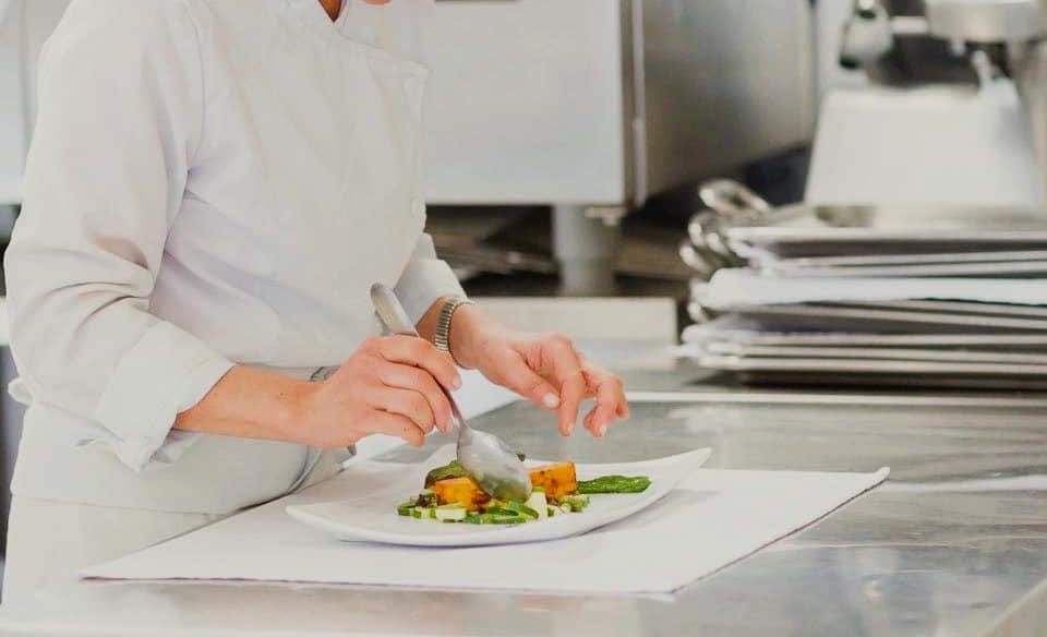 1-hotel-avec-restaurant-gastronomique-proche-tours