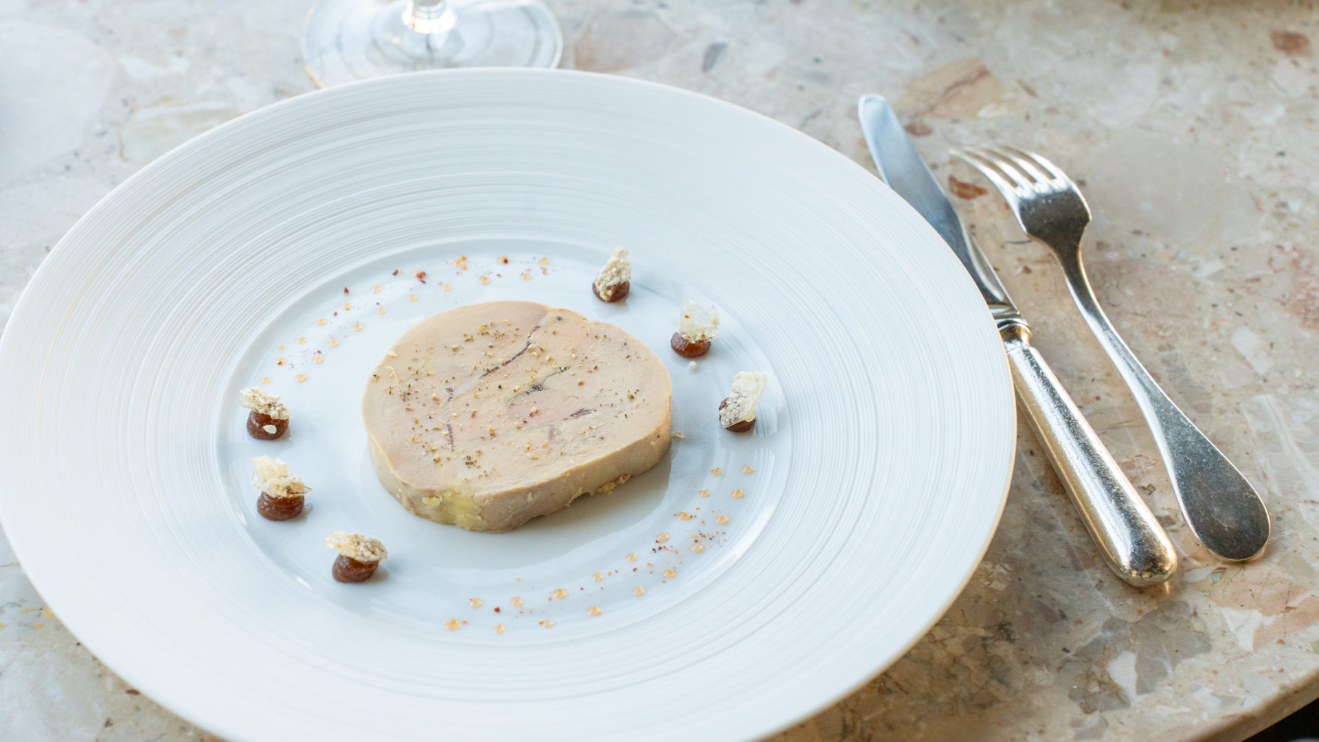 restaurant-gastronomique-au-chateau-de-rochecotte-touraine-val-de-loire